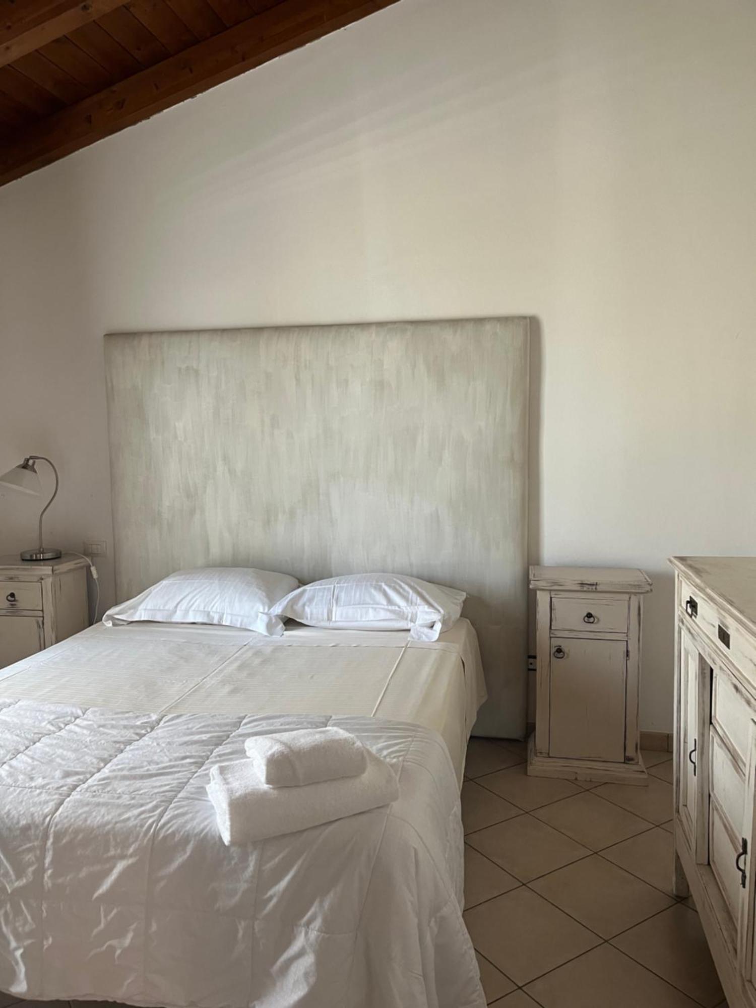 Pontenure Hotel Villa Costanza מראה חיצוני תמונה